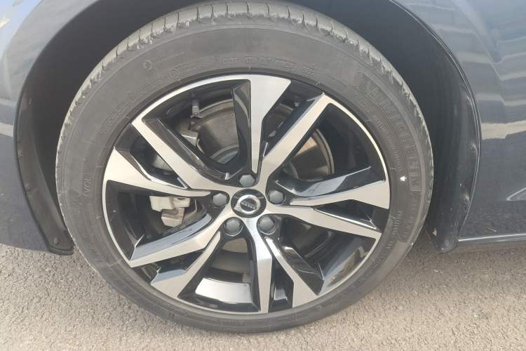 Used Volvo S60 2023 B5 Zhiya Sport Edition
