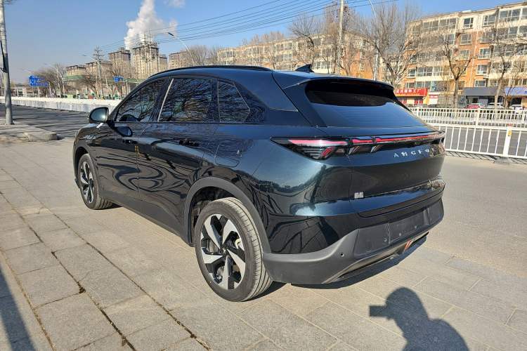 Used ARCFOX Alpha T5 2025 520 PRO
