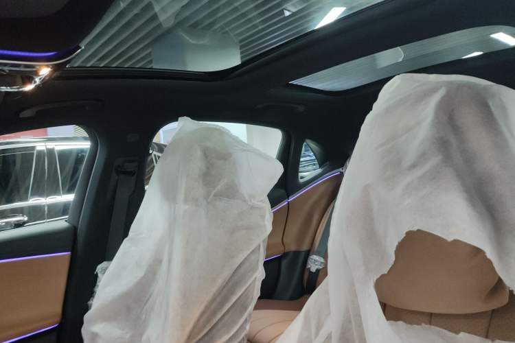 Used Mercedes-Benz E-Class 2025 Facelift E 300 L Luxury Edition