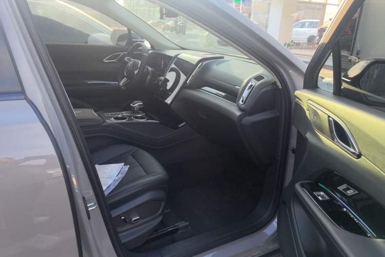 Used Hongqi HS3 PHEV 2024 PHEV 115km Jingwei Edition
