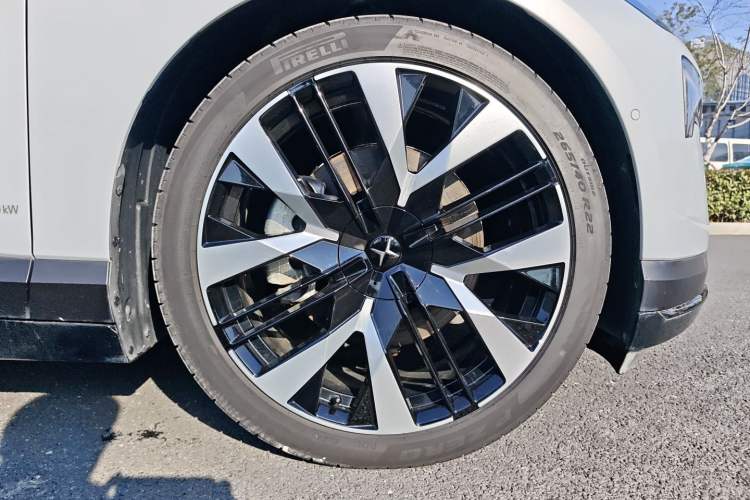 Used Polestar 4 2023 Single-Motor Long-Range PLUS