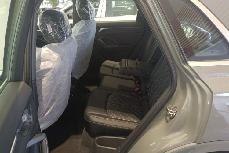 Used Audi Q3 2025 quattro 45th Anniversary Edition 40TFSI Fashionable and Dynamic Model