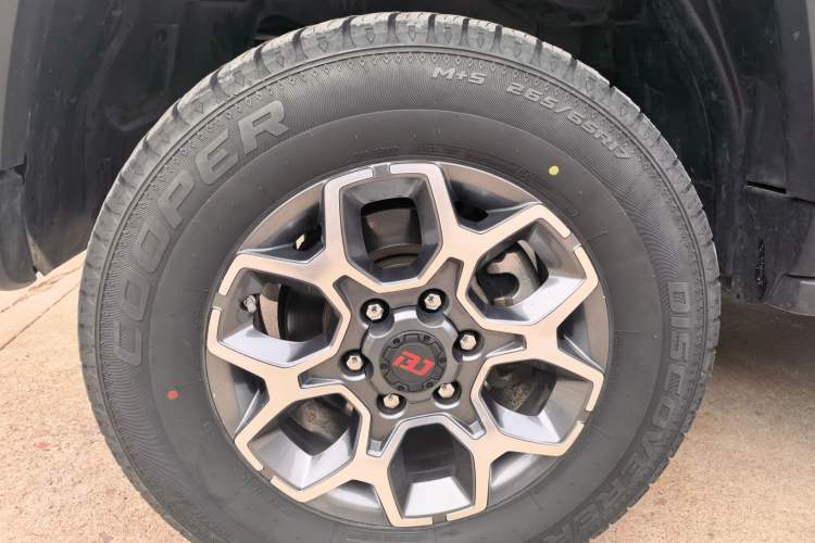 Used BAIC Off-Road BJ40 2019 PLUS 2.3T Automatic Four-Wheel Drive Flagship Edition China VI Emission Standard