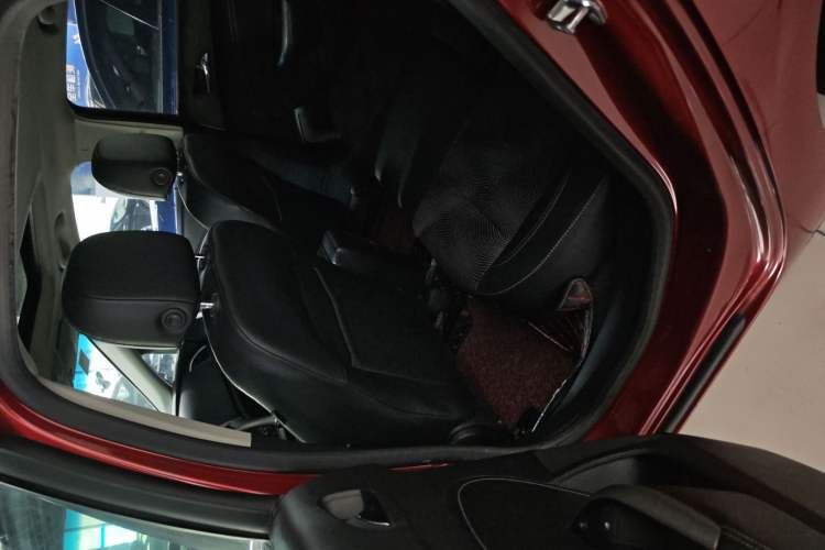 Used Buick GT 2014 XT 1.6L Automatic Fashion Edition