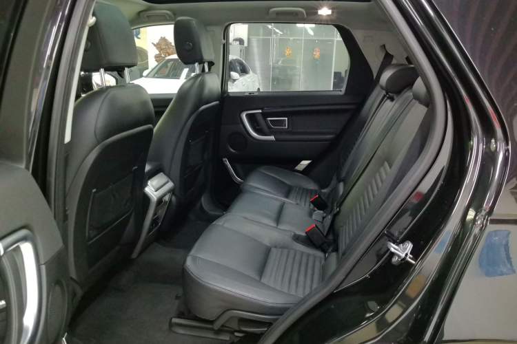 Used Land Rover Discovery Sport 2017 2.0T HSE LUXURY