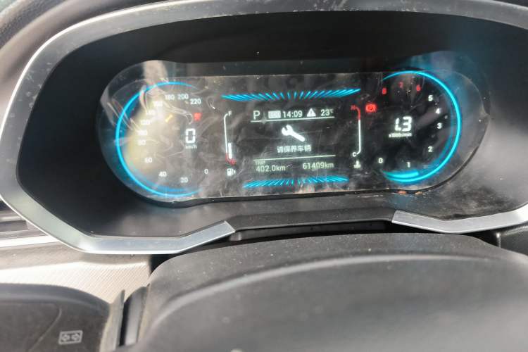 Used Soueast DX8S 2022 1.5T DCT Chieftain Edition 5 Seats
