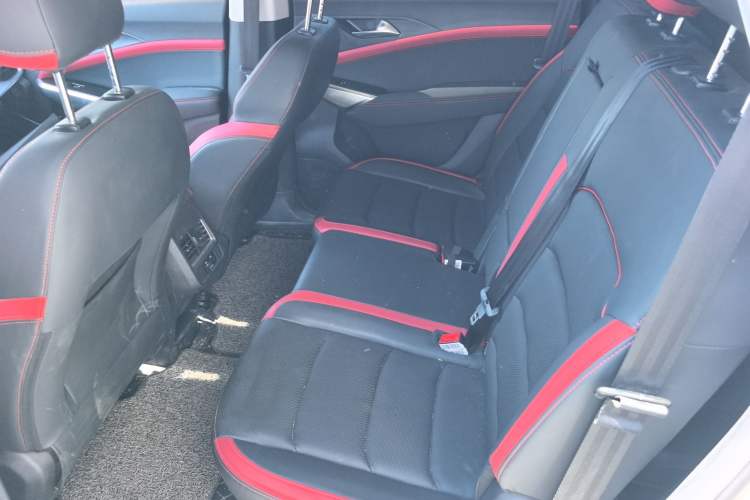 Used SOL X8 2022 Da Sheng Edition 300T DCT Xingzhe Model 7 Seats Interior 1