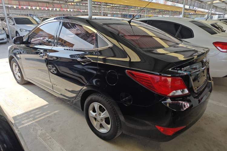 Used Hyundai Verna (older generation) 2014 1.4L Automatic Smart GLS
