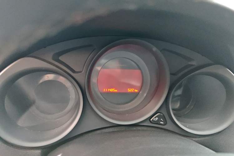 Used Citroen C4L 2015 1.2T Automatic Luxury Edition