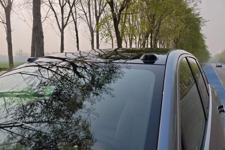 Used ONVO Luxeed L90 2025 Model—Max Six-Seater Version Roof