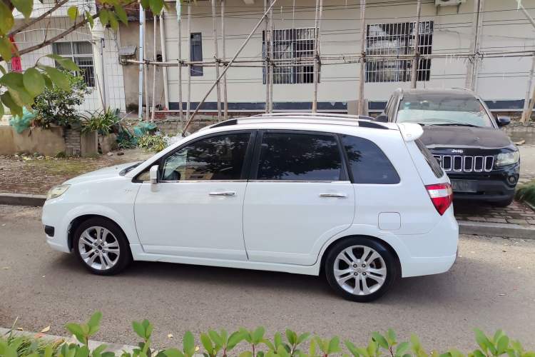 Used Suzuki Liana A6 2015 Hatchback 1.4L Manual Enjoyment Model