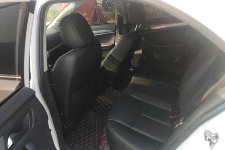 Used Roewe 360 2018 PLUS 1.5L Automatic Luxury Edition Left Rear Seat