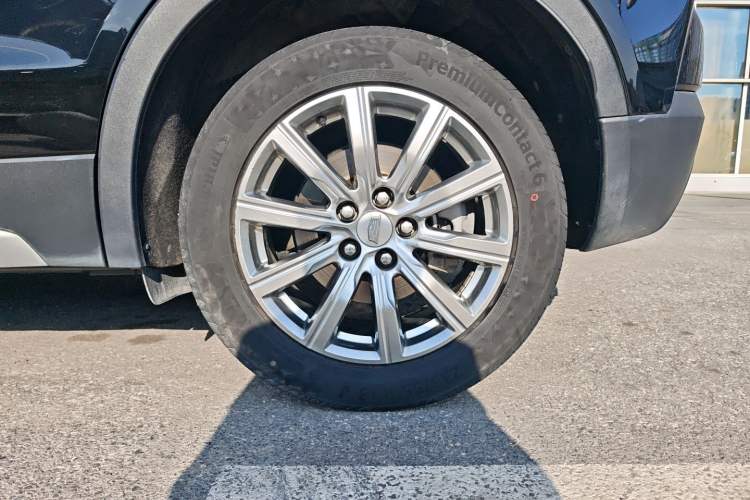 Used Cadillac XT4 2018 28T Two-Wheel Drive Leading Version