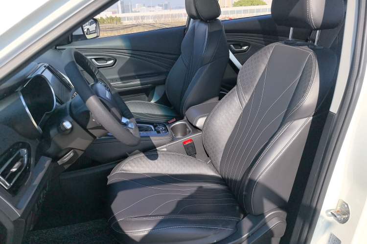Used JETOUR X70 2019 1.5T DCT Joyride Edition

