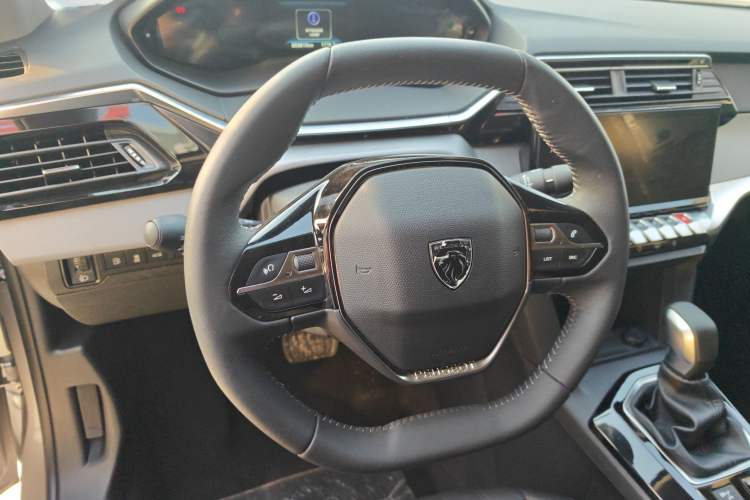 Used Peugeot 408 2022 1.6T Light-Chasing Edition Steering Wheel
