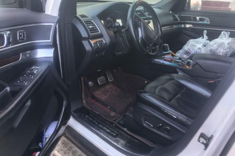 Used Ford Explorer 2016 2.3T Elite Edition
