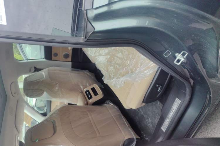 Used EXEED Star Era ET 2024 Range-Extended 200 Pro Interior 3