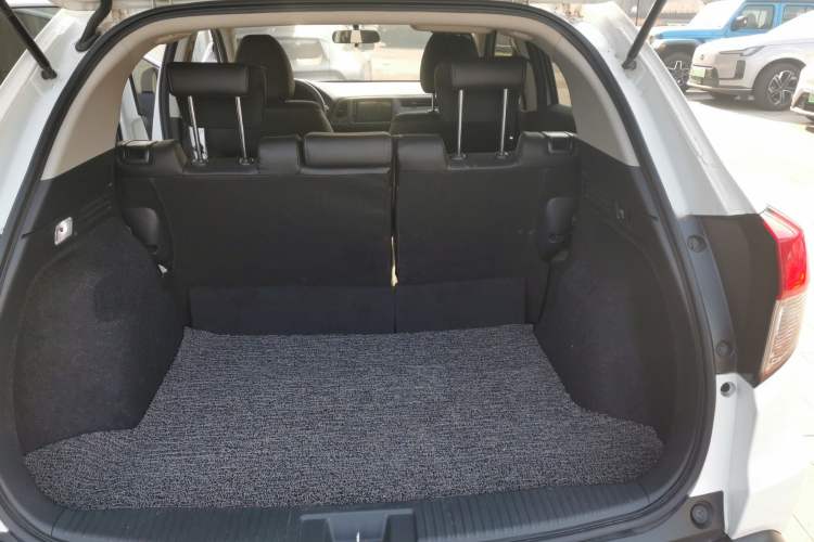 Used Honda Vezel 2020 1.5L CVT Pioneer Edition