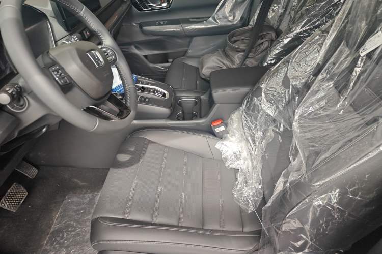 Used Honda CR-V 2026 Model—Global 30-Year Glory Edition 2.0L e:HEV Two-Wheel-Drive Smart Comfort Version