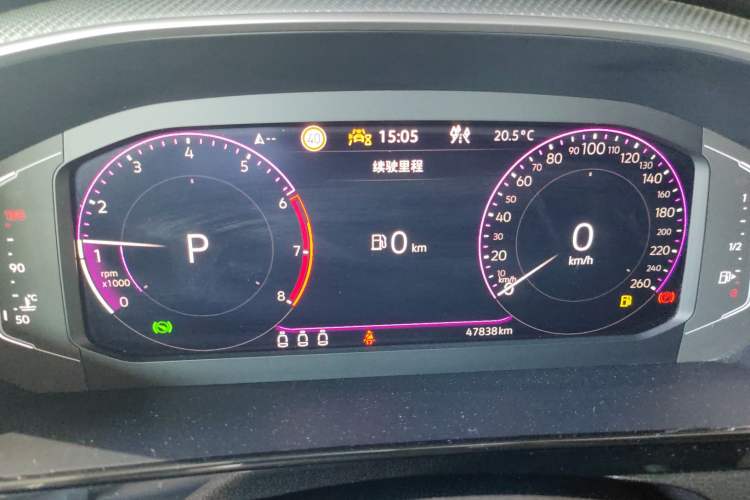 Used Volkswagen FAW-Volkswagen CC 2023 380TSI Striking Edition Odometer Close Up