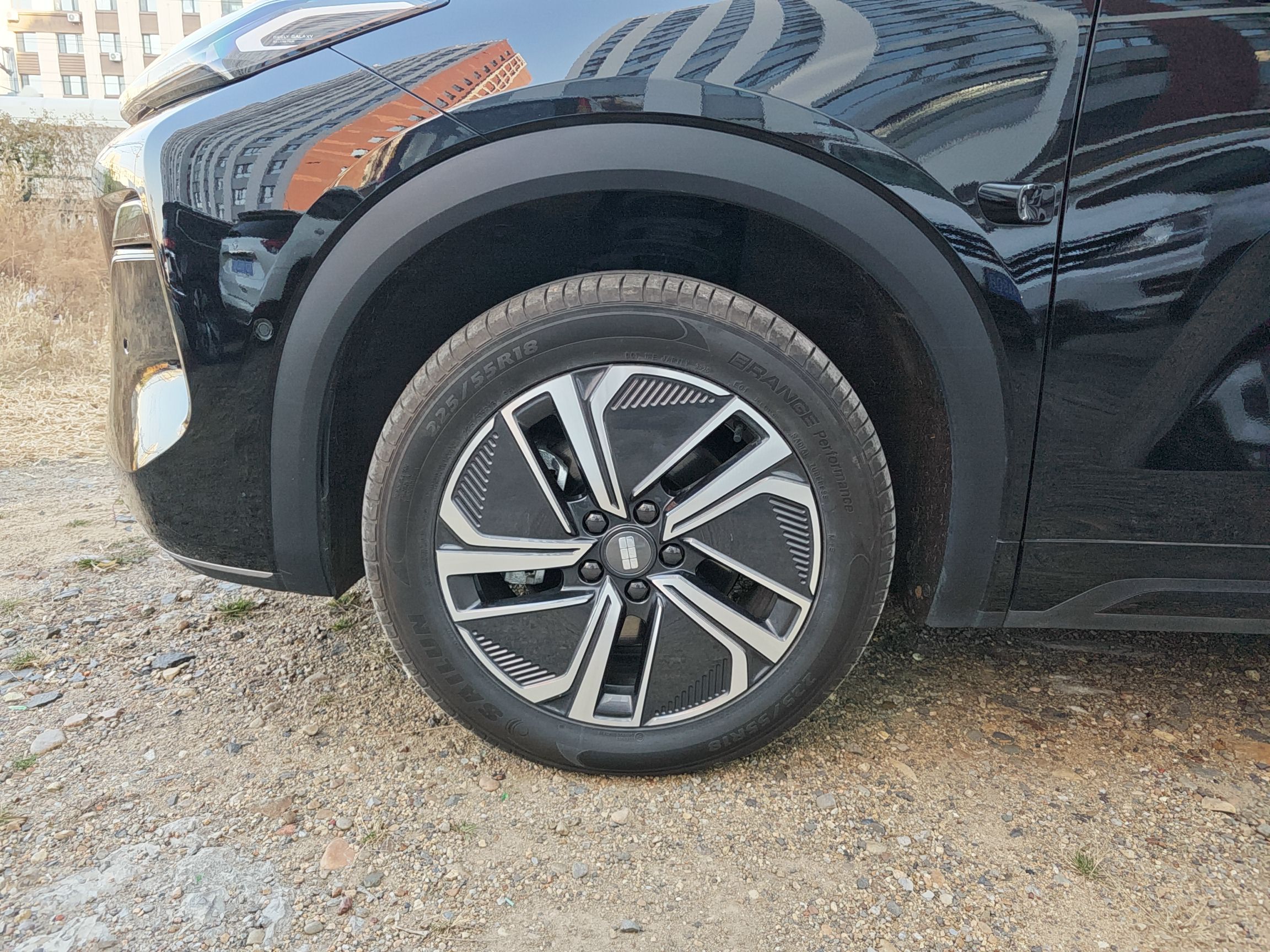 Geely Galaxy Xingjian 7 EM-i 2026 Model 135km Leading Edition — снимка 8