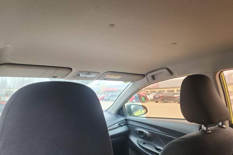 Used Toyota YARiS L Zhi Xuan 2016 Revised 1.5E CVT Charming Edition Headliner