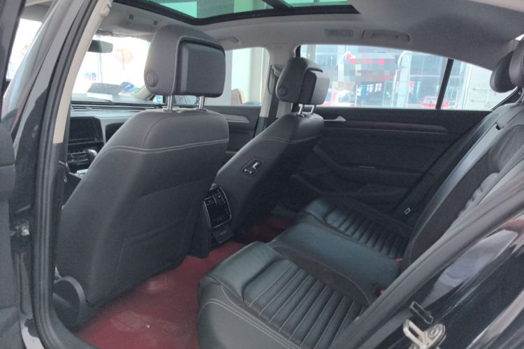 Used Volkswagen Magotan 2020 330TSI DSG Leading Model
