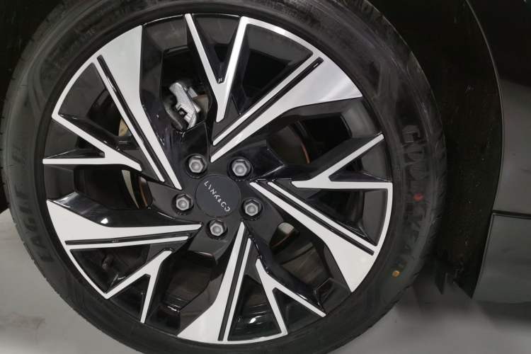 Used Lynk & Co 03 2026 Model 1.5TD DCT Halo
