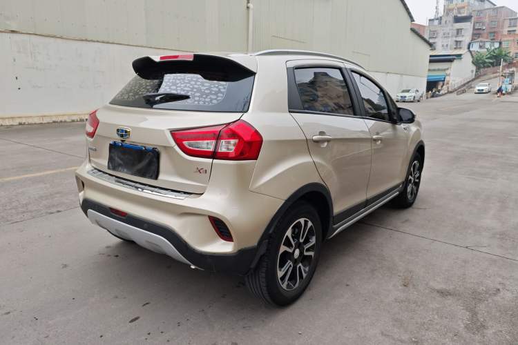 Used Geely Auto Vision X3 2017 1.5L Manual Elite Model Exterior 5