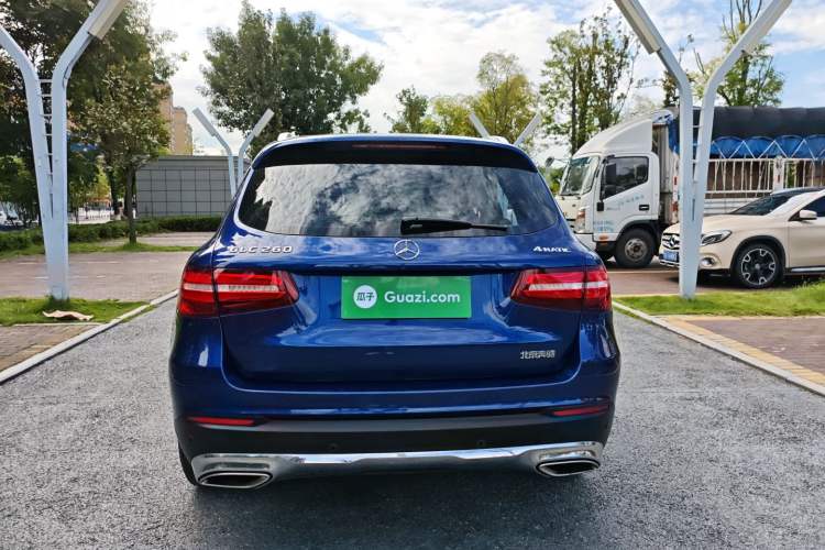 Used Mercedes-Benz GLC 2016 GLC 260 4MATIC Luxury Model
