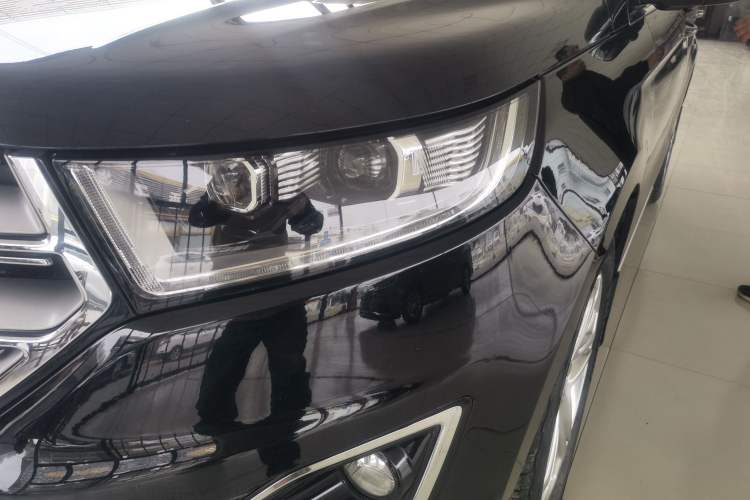 Used Ford Edge 2018 EcoBoost 245 Two-Wheel-Drive Titanium 7-Seater China V Standard
