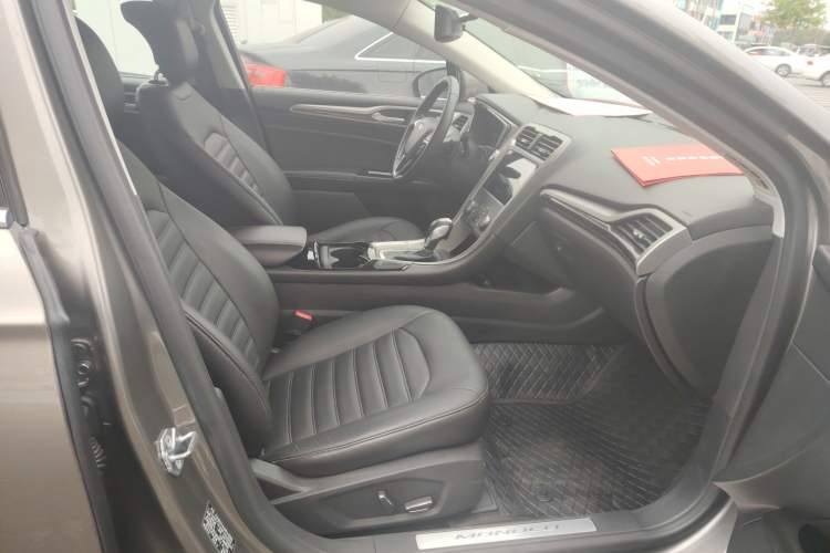 Used Ford Mondeo 2013 2.0L GTDi 200 Fashion Edition
