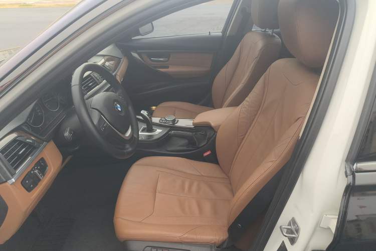 Used BMW 3 Series 2015 320Li Luxury Design Package