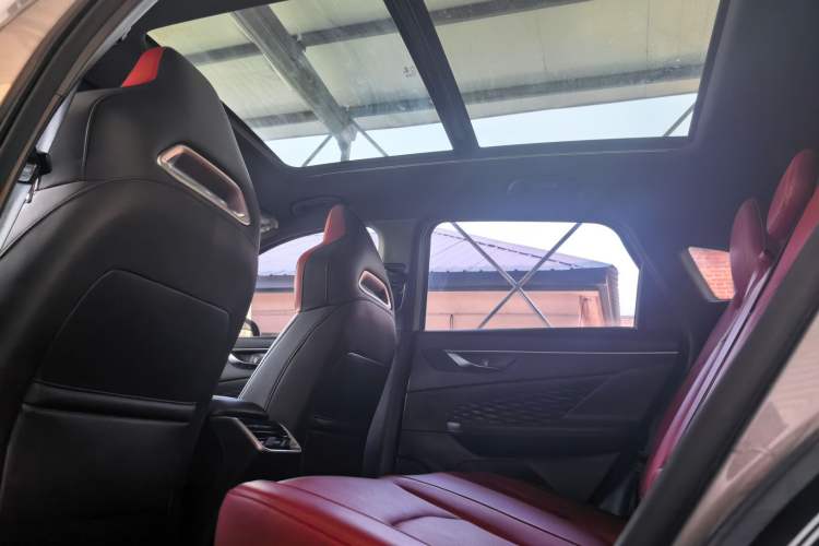 Used BAIC Rubik 2022 1.5T DCT Platinum Edition Headliner