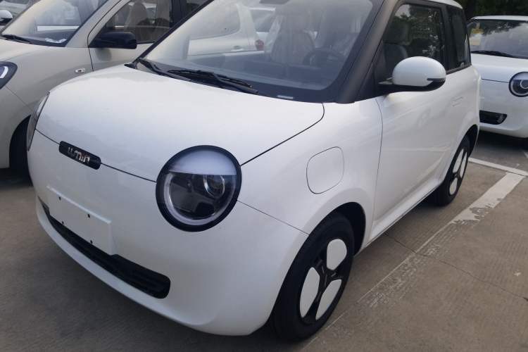 Used Changan Lumin 2025 205 km Xiangqin Version