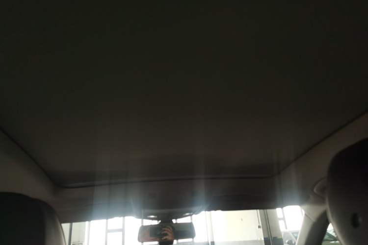 Used Volkswagen T-ROC 2018 280TSI DSG Two-Wheel Drive Comfort Version China VI Standard Headliner