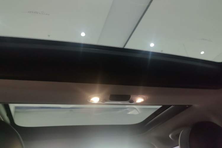 Used MINI MINI 2016 1.5T COOPER Five-Door Edition