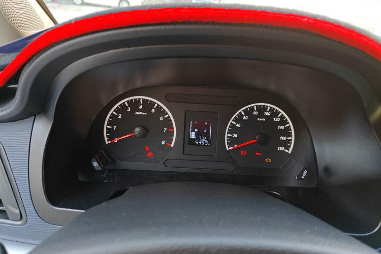 Used FORTHING Lingzhi 2025 M5 1.5T Long Wheelbase Base Model 7-Seater
