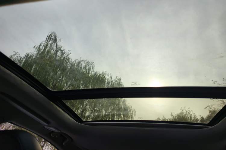 Used Zotye Z700 2016 1.8T DCT Prestige Edition