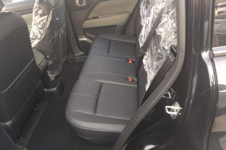 Used Baojun Spark EUV 2025 Flagship Edition 5 Seats Interior 2