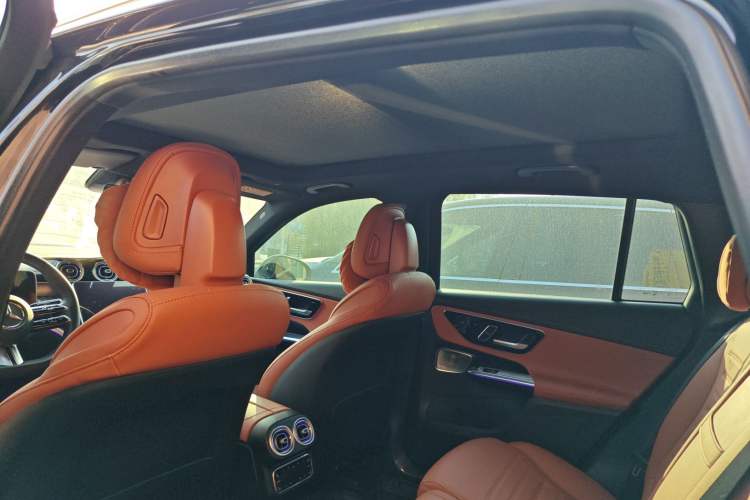 Used Mercedes-Benz GLC 2024 GLC 300 L 4MATIC Dynamic Edition 5-seater