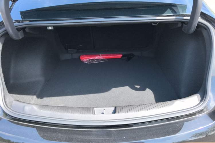 Used Buick Regal 2024 25T Deluxe Edition Interior 4