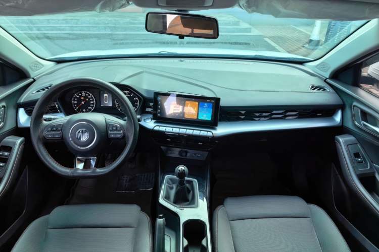 Used MG 5 2023 180 DVVT Manual Fashion Edition