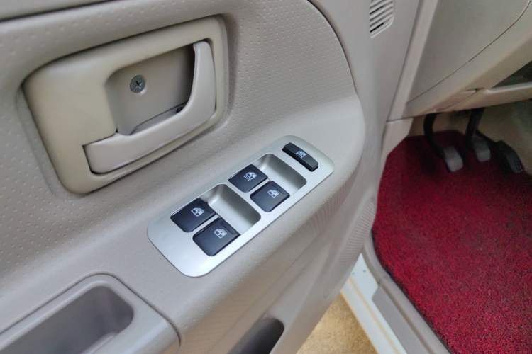 Used Suzuki Wagon R 2015 1.0L Manual Utility Model