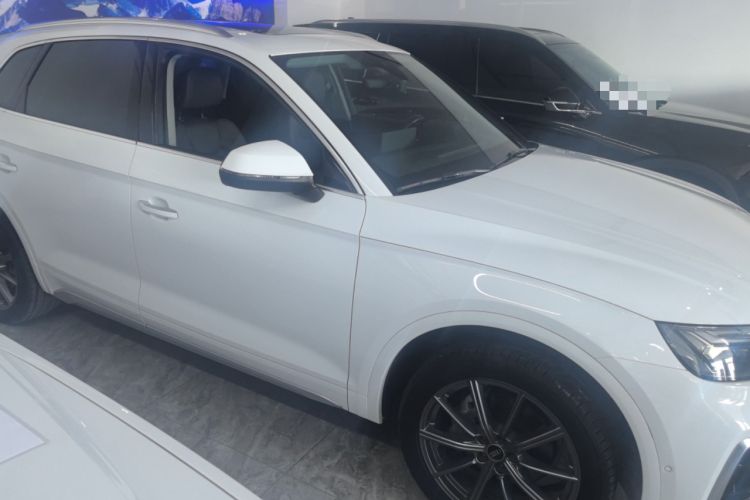 Used Audi Q5L 2022 40T Luxury Dynamic Model Exterior 3