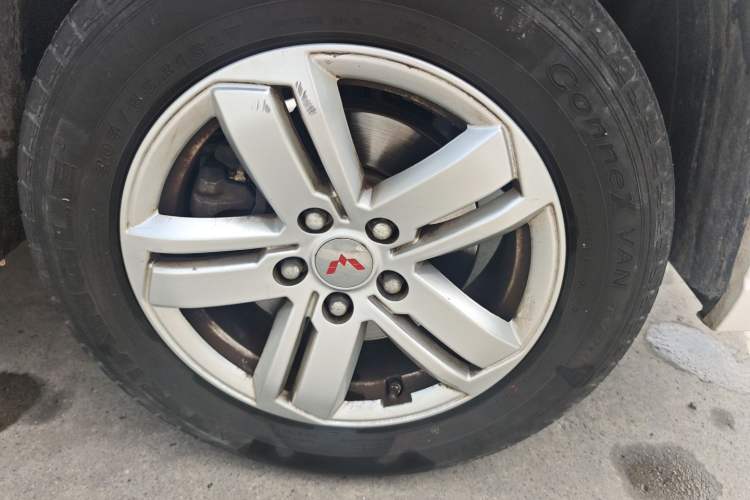 Used Wuling Zhengcheng 2021 1.5T Manual Luxury Version Exterior 2