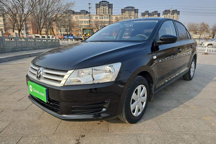 Used Volkswagen Santana 2013 1.6L Manual Fashion Edition