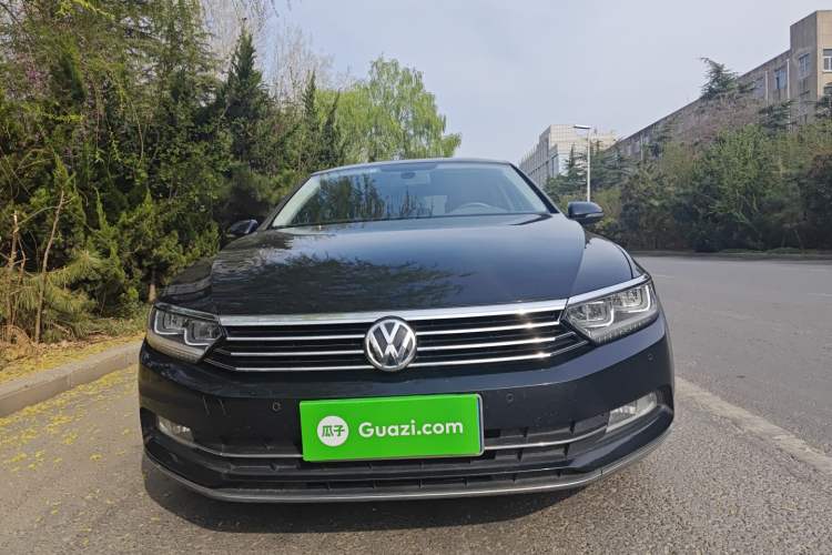 Used Volkswagen Magotan 2019 330TSI DSG Leading Model China VI Standard Front