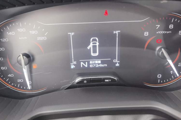 Used Wuling Jiachen 2022 1.5L Manual Comfort Edition
