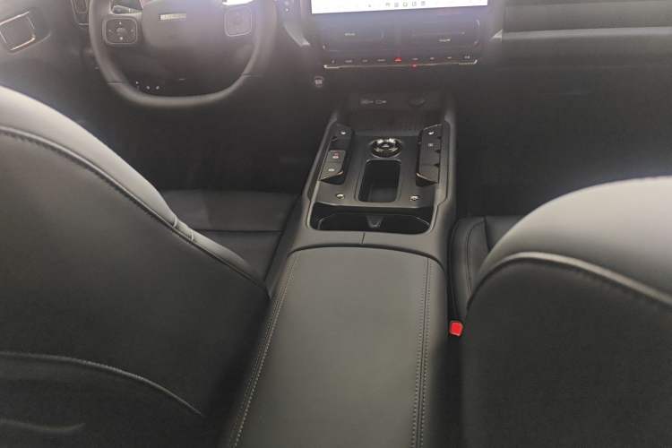 Used Haval Raptor New Energy 2026 Model Hi4 200 Ultra Interior 2